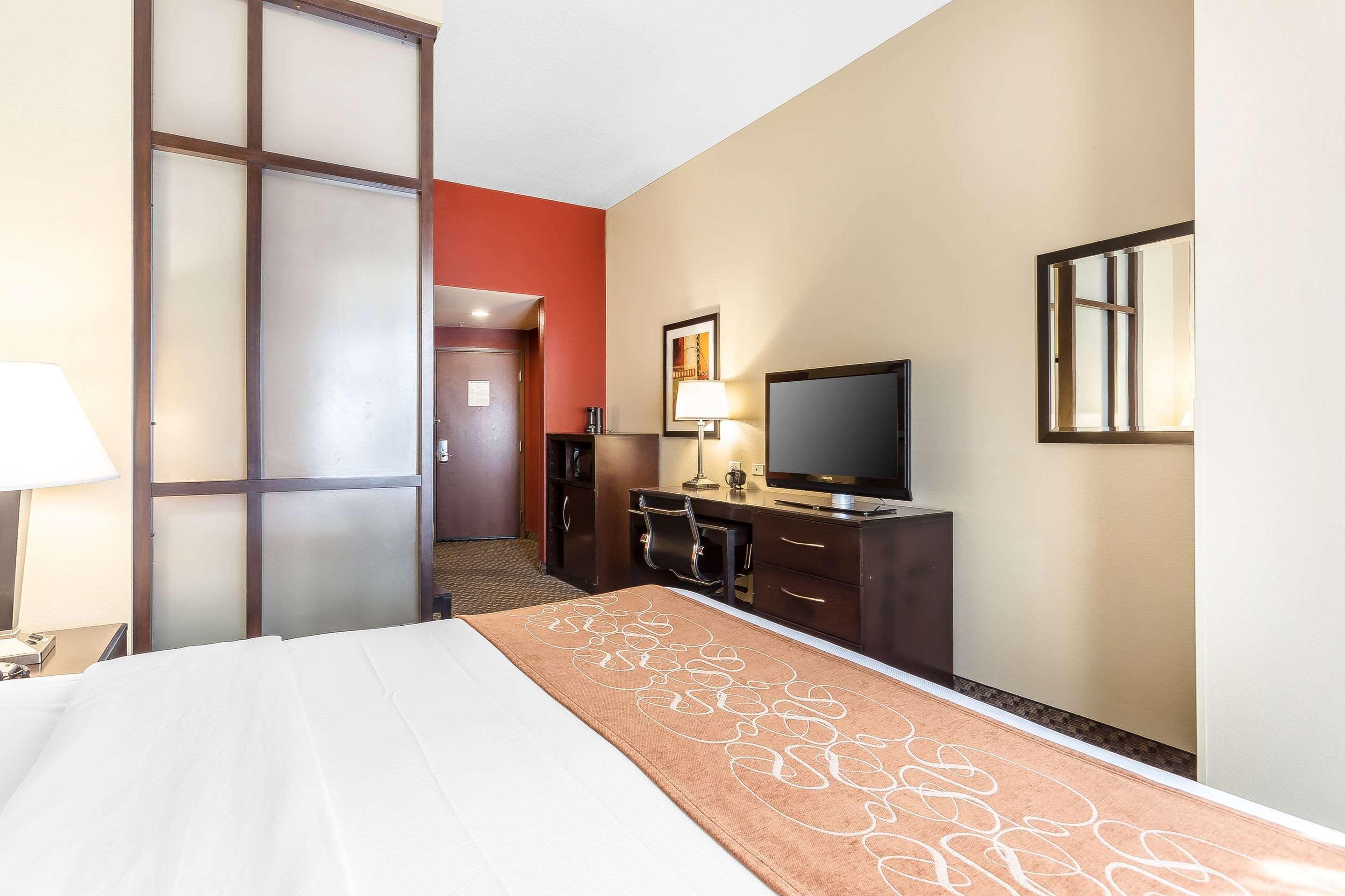 Comfort Suites Charleston West Ashley Dış mekan fotoğraf