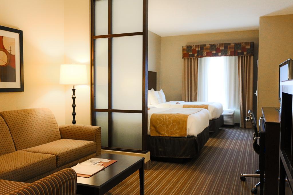 Comfort Suites Charleston West Ashley Dış mekan fotoğraf