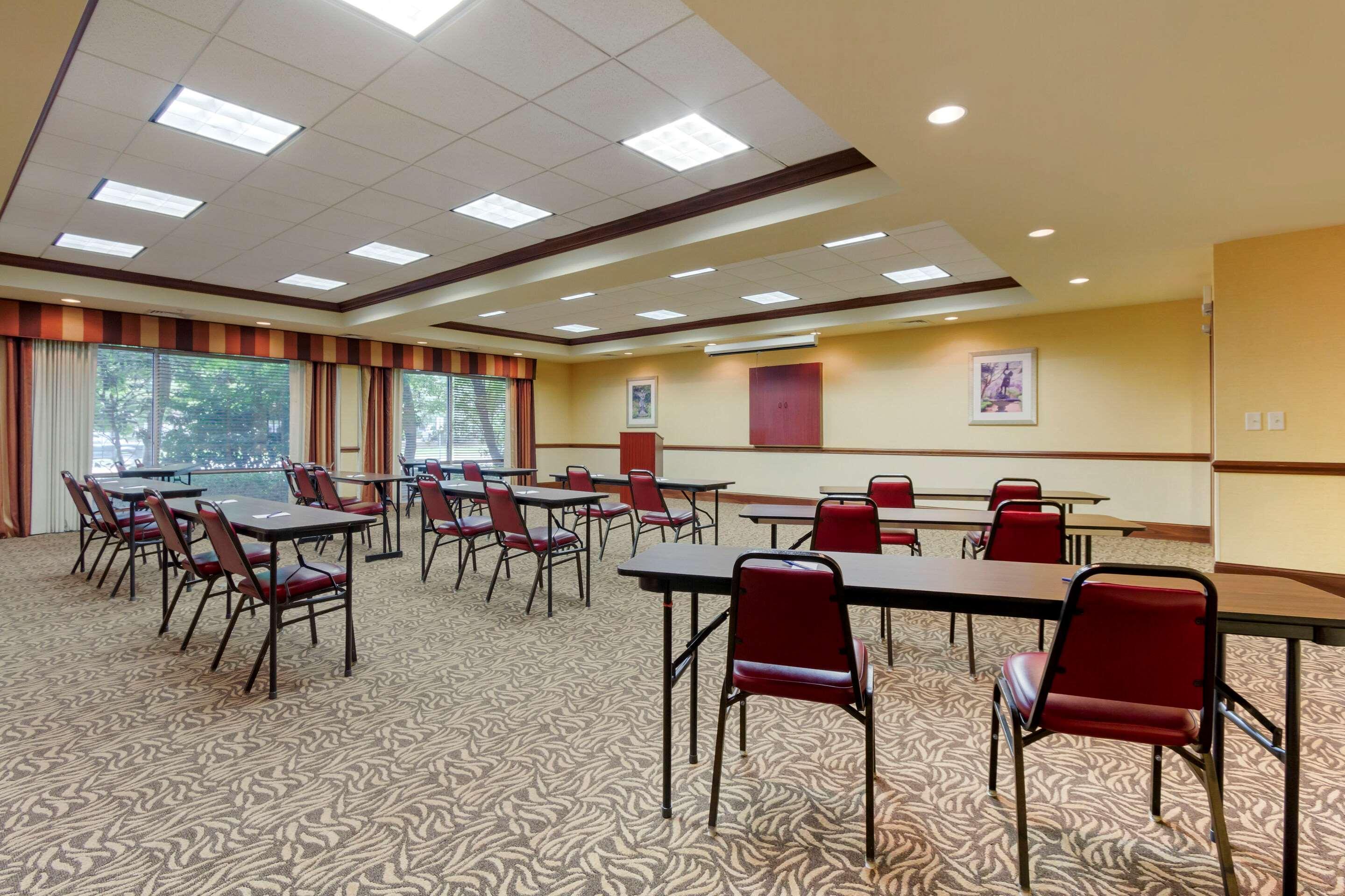 Comfort Suites Charleston West Ashley Dış mekan fotoğraf