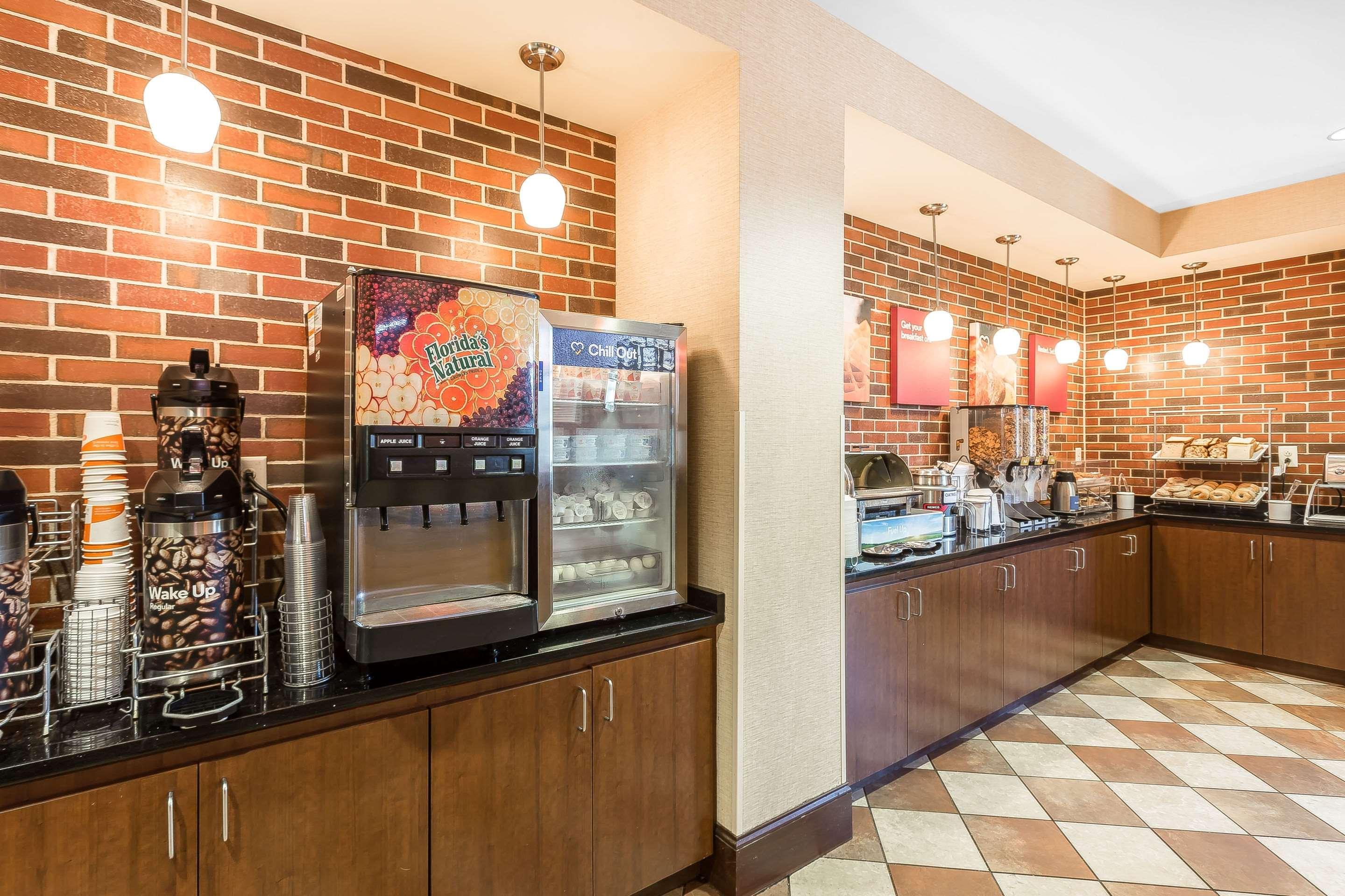 Comfort Suites Charleston West Ashley Dış mekan fotoğraf